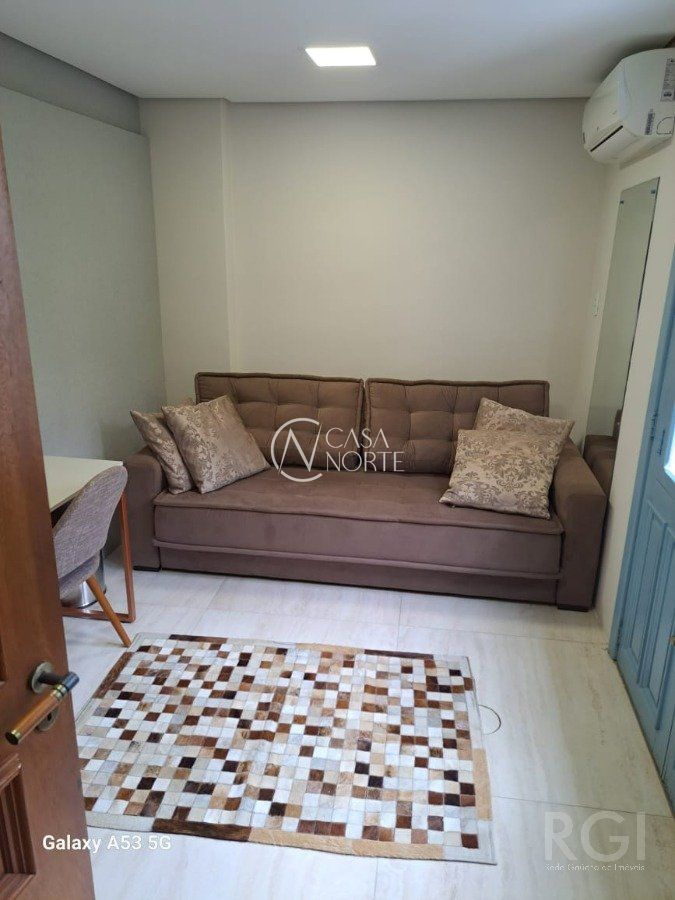 Cobertura à venda com 3 quartos, 287m², 1 suíte, 4 vagas, Rua Doutor Tauphick Saadi no bairro Bela Vista em Porto Alegre