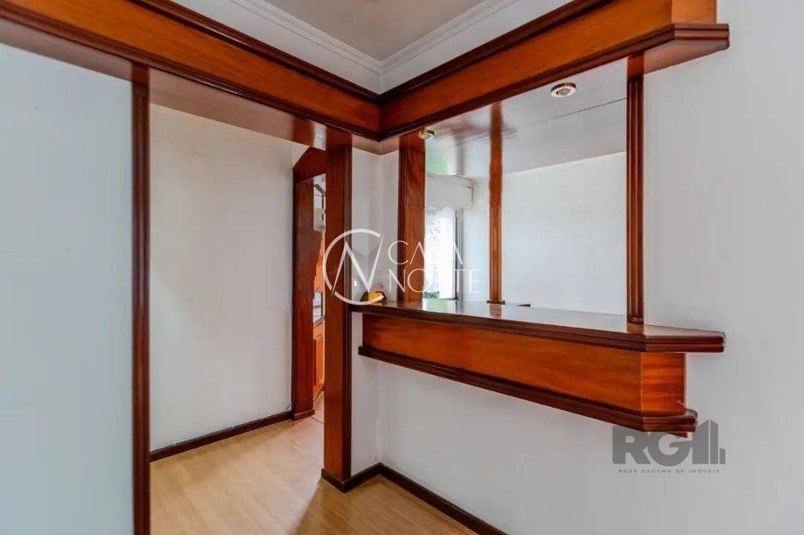 Apartamento à venda com 3 quartos, 94m², 1 suíte, 2 vagas, Avenida Plínio Brasil Milano no bairro Higienópolis em Porto Alegre