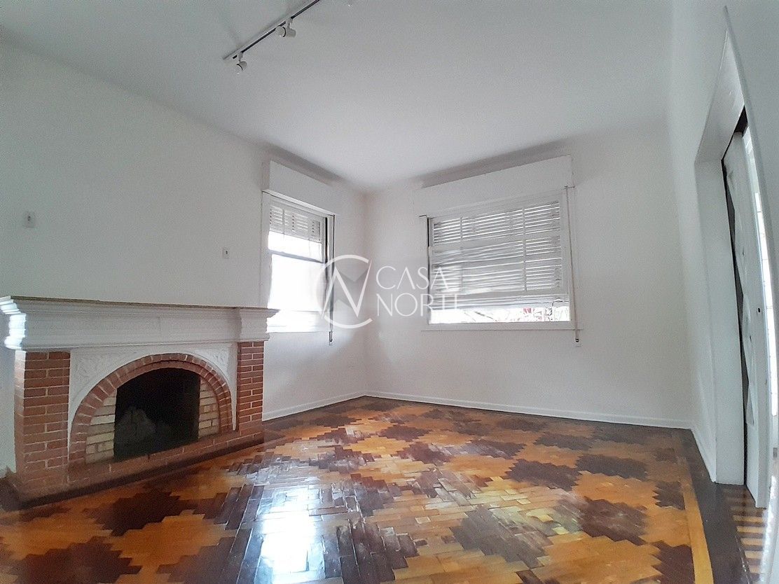 Casa Comercial à venda com 6 quartos, 310m², 10 vagas, Rua Filadélfia no bairro São João em Porto Alegre