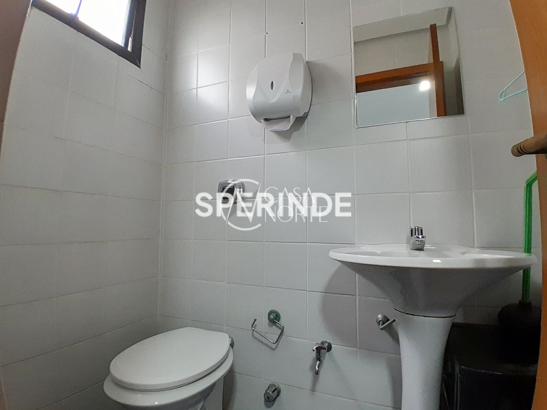 Conjunto Comercial à venda com 1 quarto, 43m², Avenida Cristóvão Colombo no bairro Floresta em Porto Alegre