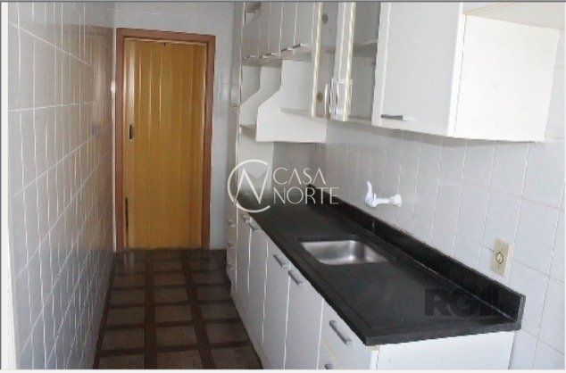 Apartamento à venda com 3 quartos, 61m², 1 vaga, Rua Coronel Vicente no bairro Centro Histórico em Porto Alegre