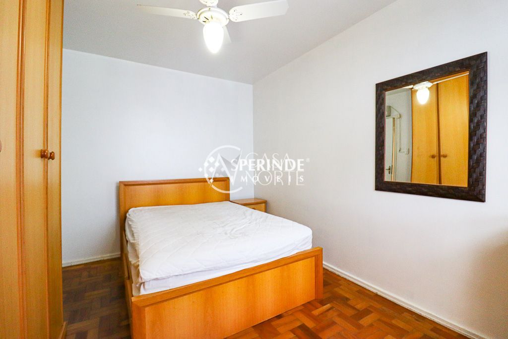 Apartamento à venda com 2 quartos, 72m², Rua Felipe Camarão no bairro Rio Branco em Porto Alegre