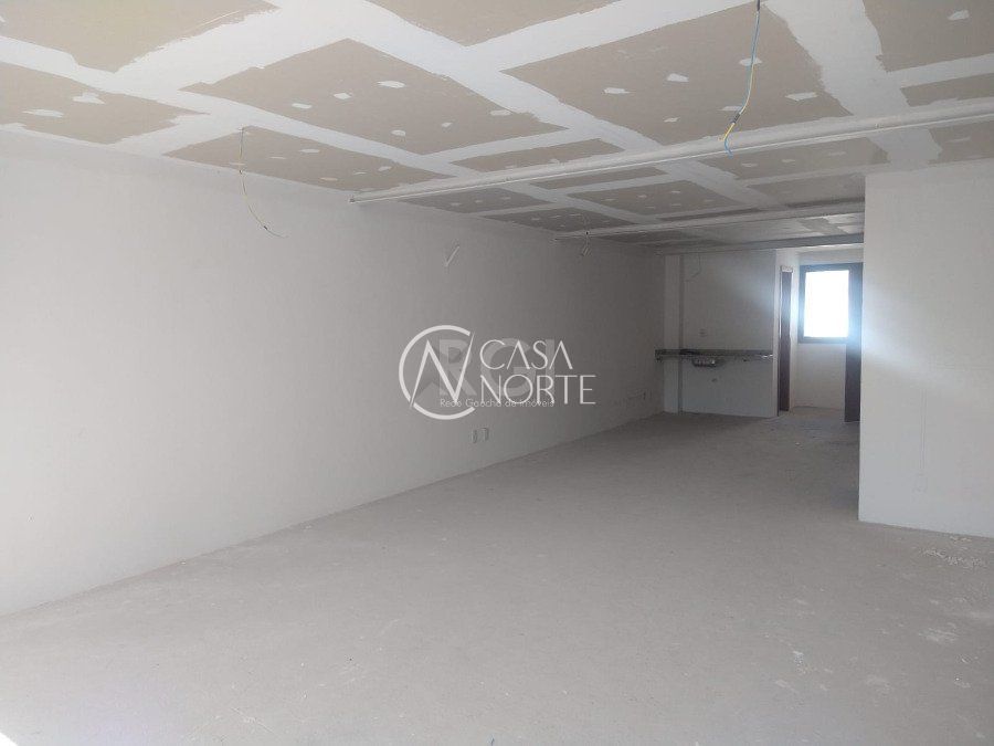 Sala Comercial à venda , 69m², 1 vaga, Avenida Bastian no bairro Menino Deus em Porto Alegre