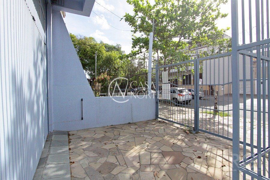 Prédio Comercial à venda , 400m², 3 vagas, Avenida Bahia no bairro São Geraldo em Porto Alegre