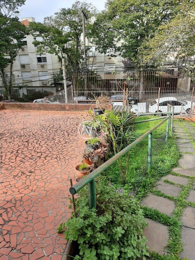 Terreno à venda  com 694m², Rua Honorio Silveira Dias no bairro São João em Porto Alegre
