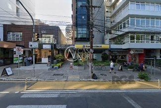 Sala Comercial à venda com 1 quarto, 38m², Rua Vinte e Quatro de Outubro no bairro Moinhos de Vento em Porto Alegre