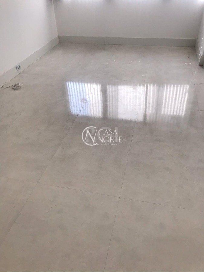 Sala Comercial à venda , 25m², Avenida Assis Brasil no bairro Cristo Redentor em Porto Alegre