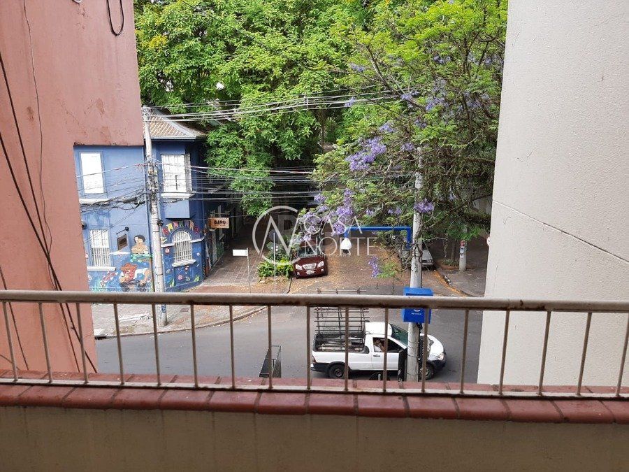 Apartamento à venda com 3 quartos, 88m², Rua Santo Antônio no bairro Floresta em Porto Alegre