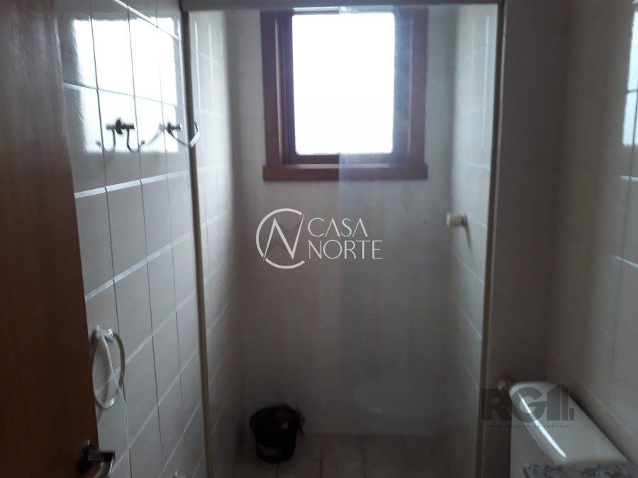 Apartamento à venda com 2 quartos, 64m², 1 suíte, 1 vaga, Avenida Protásio Alves no bairro Petrópolis em Porto Alegre