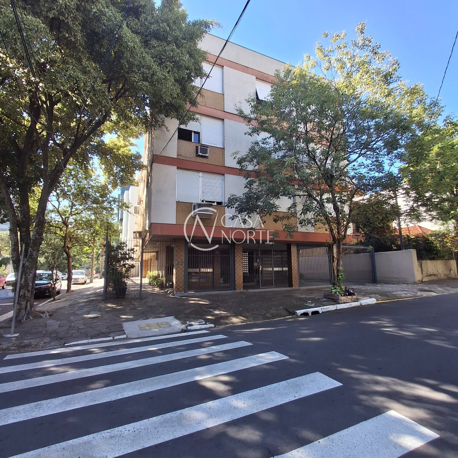 Apartamento à venda com 3 quartos, 109m², 1 suíte, 1 vaga, Rua Vasco da Gama no bairro Rio Branco em Porto Alegre