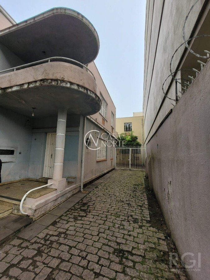 Casa Comercial à venda , 320m², Rua Giordano Bruno no bairro Rio Branco em Porto Alegre