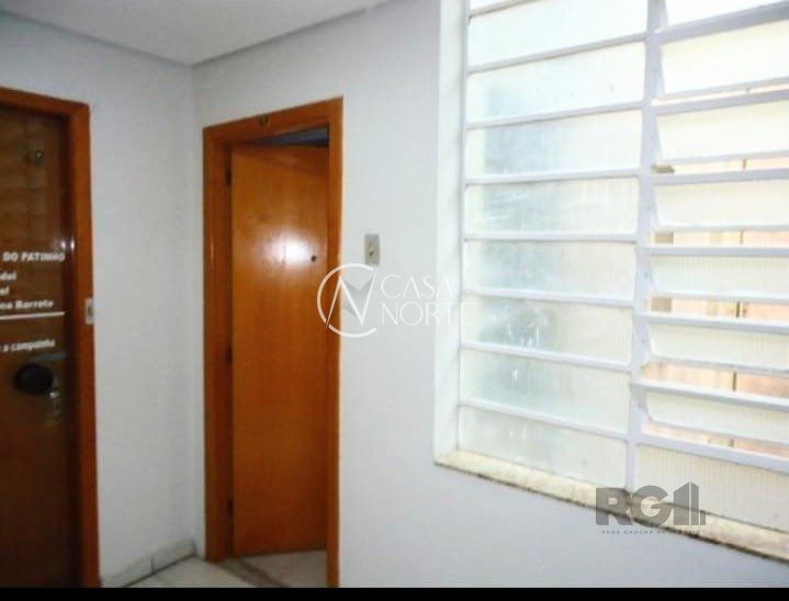 Sala Comercial à venda com 1 quarto, 37m², Rua dos Andradas no bairro Centro Histórico em Porto Alegre