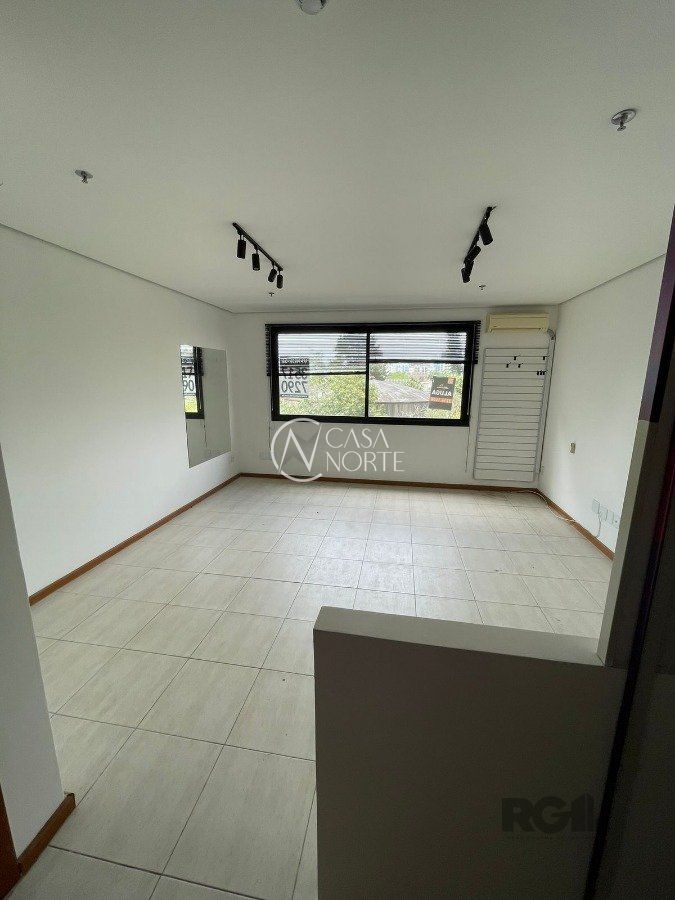 Sala Comercial à venda , 42m², 1 vaga, Avenida Plínio Brasil Milano no bairro Higienópolis em Porto Alegre