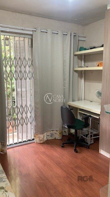 Apartamento à venda com 2 quartos, 61m², 2 vagas, Avenida Ijuí no bairro Petrópolis em Porto Alegre