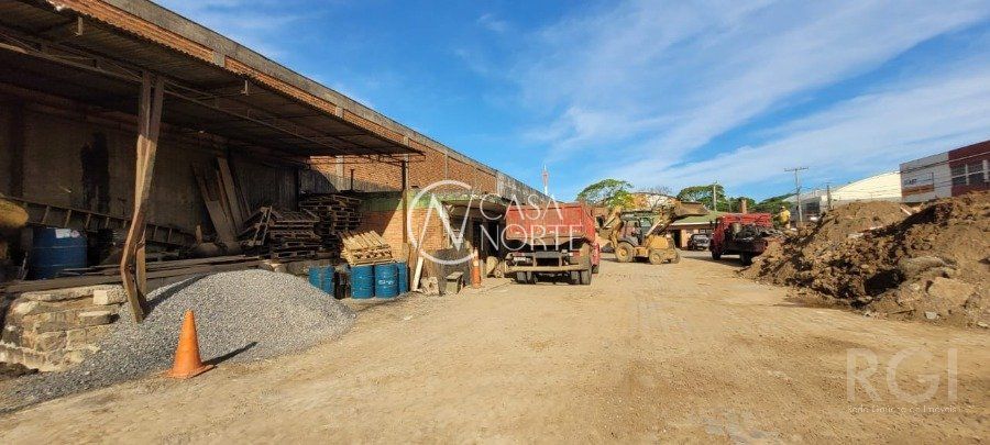 Pavilhão à venda , 324m², Avenida A. J. Renner no bairro Humaitá em Porto Alegre