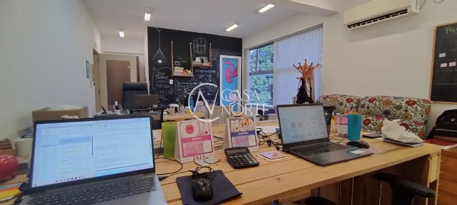 Sala Comercial à venda com 1 quarto, 45m², Avenida Carlos Gomes no bairro Auxiliadora em Porto Alegre