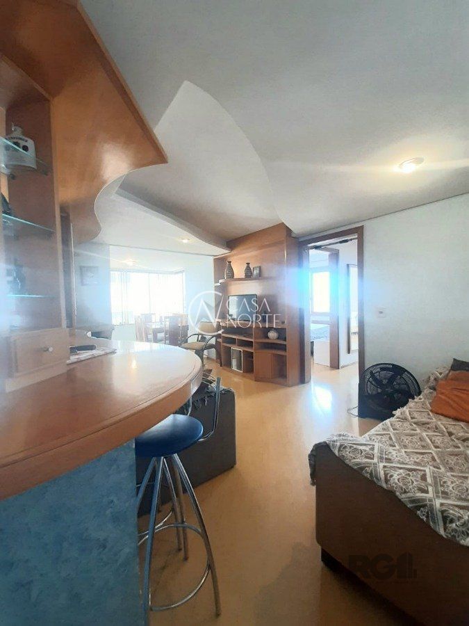 Apartamento à venda com 2 quartos, 65m², 1 vaga, Rua Dom Pedro II no bairro São João em Porto Alegre