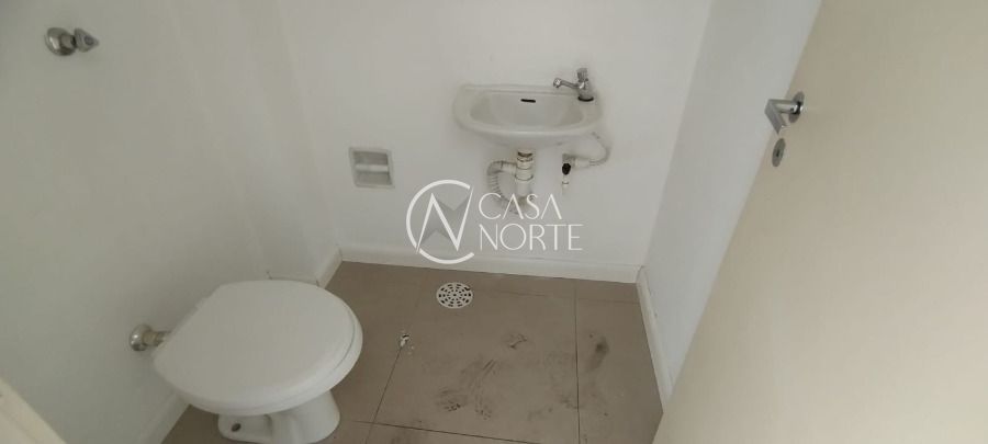 Sala Comercial à venda com 1 quarto, 39m², Avenida Carlos Gomes no bairro Auxiliadora em Porto Alegre