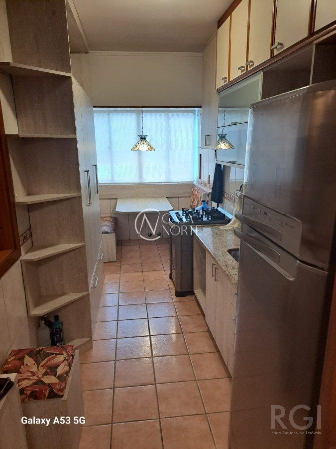 Cobertura à venda com 3 quartos, 178m², 1 suíte, 2 vagas, Rua Professor Ivo Corseuil no bairro Petrópolis em Porto Alegre