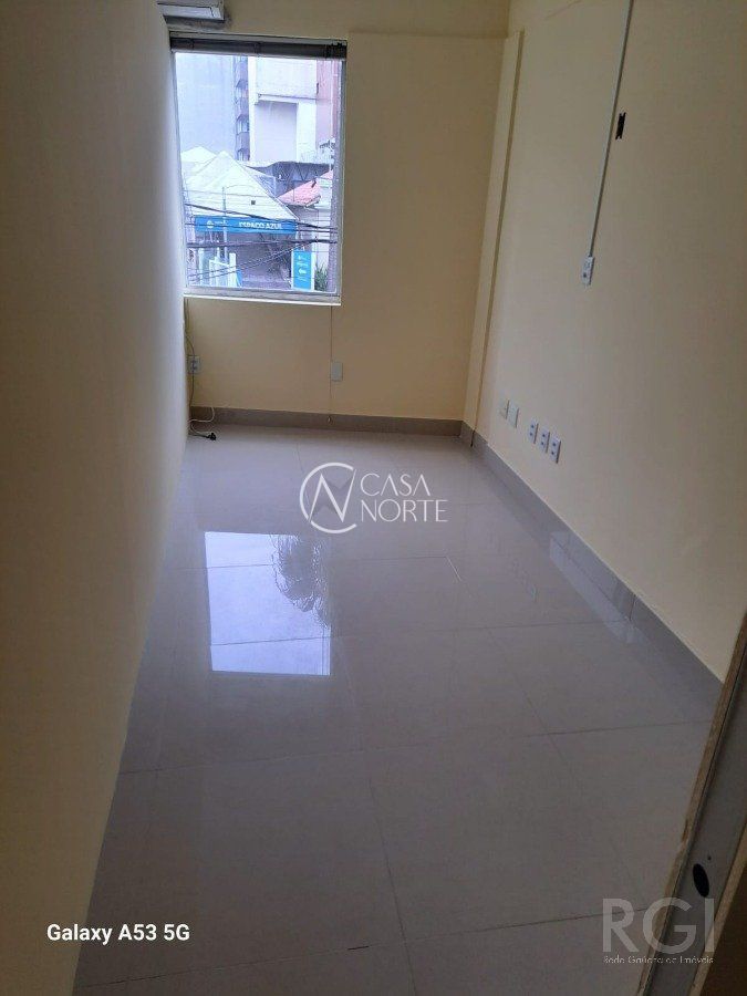 Sala Comercial à venda , 47m², Rua José de Alencar no bairro Menino Deus em Porto Alegre