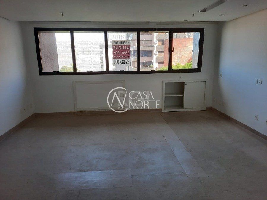 Sala Comercial à venda , 36m², 1 vaga, Rua Mariante no bairro Rio Branco em Porto Alegre