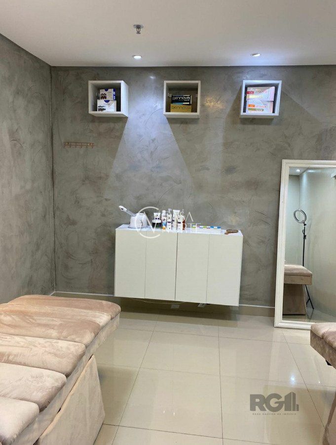Sala Comercial à venda , 35m², Avenida Erico Verissimo no bairro Menino Deus em Porto Alegre
