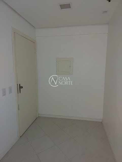 Sala Comercial à venda com 1 quarto, 53m², 1 vaga, Rua Almirante Barroso no bairro Floresta em Porto Alegre