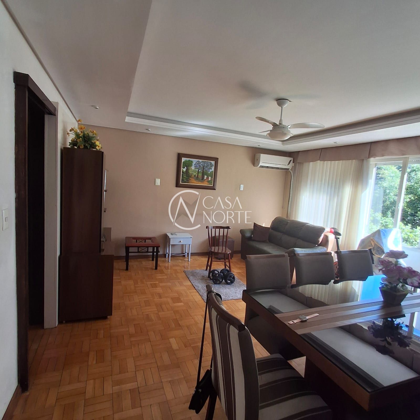 Apartamento à venda com 3 quartos, 109m², 1 suíte, 1 vaga, Rua Vasco da Gama no bairro Rio Branco em Porto Alegre
