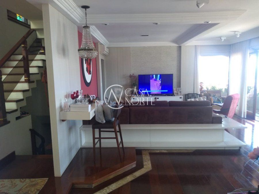 Casa de Condomínio à venda com 5 quartos, 555m², 1 suíte, 2 vagas, Rua Alcebiades Antônio dos Santos no bairro Nonoai em Porto Alegre