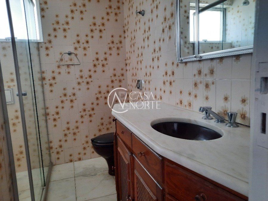 Apartamento à venda com 2 quartos, 80m², 1 vaga, Rua Mostardeiro no bairro Rio Branco em Porto Alegre