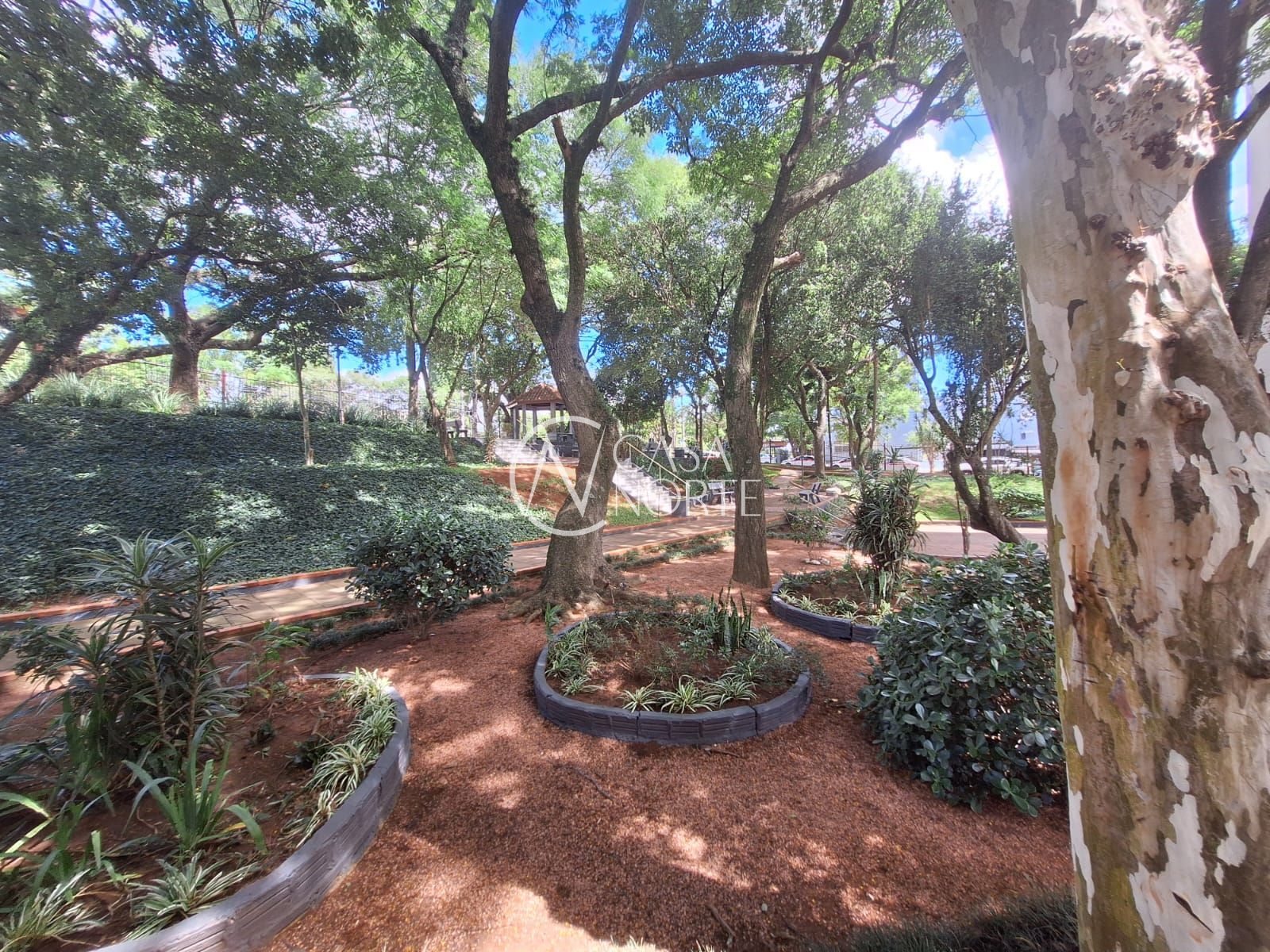 Apartamento à venda com 2 quartos, 56m², 1 vaga, Avenida Professor Oscar Pereira no bairro Azenha em Porto Alegre