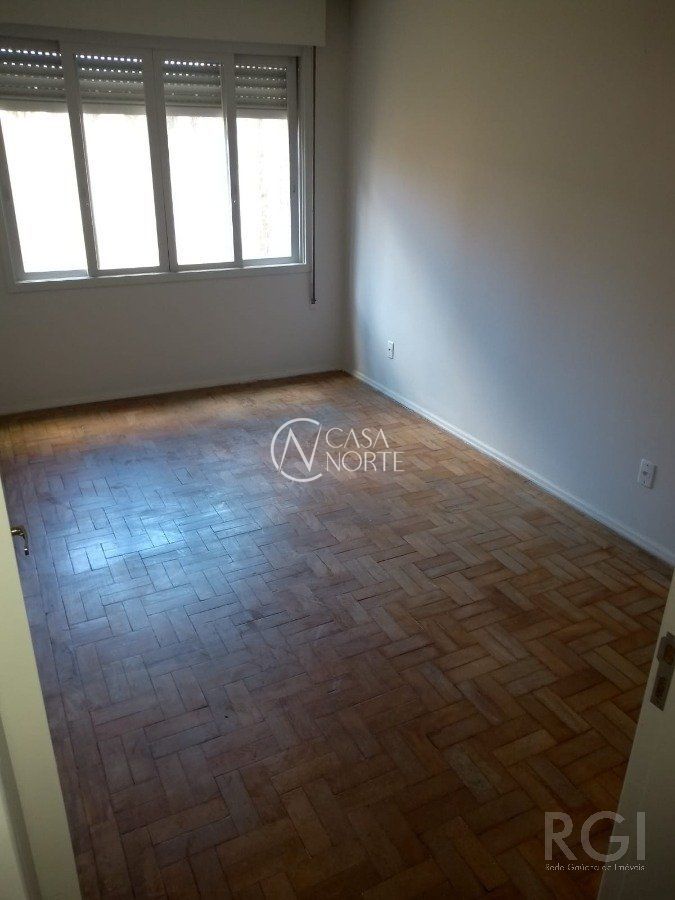 Apartamento à venda com 1 quarto, 44m², Rua Duque de Caxias no bairro Centro Histórico em Porto Alegre