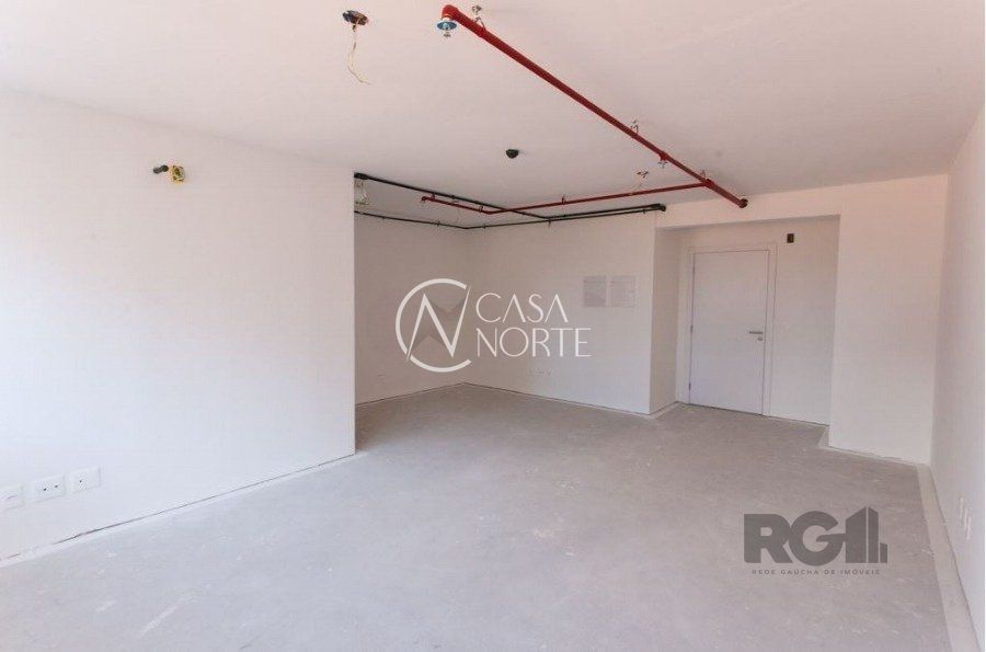 Sala Comercial à venda com 1 quarto, 42m², Avenida Independência no bairro Independência em Porto Alegre