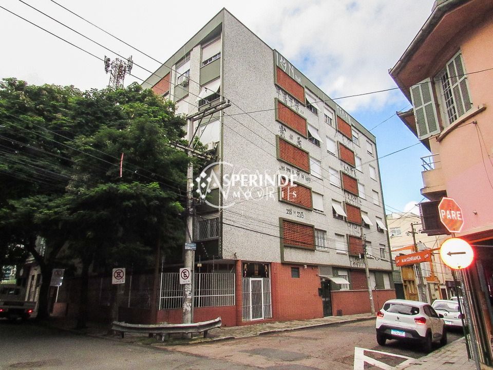 Apartamento à venda com 1 quarto, 48m², Rua General Bento Martins no bairro Centro Histórico em Porto Alegre