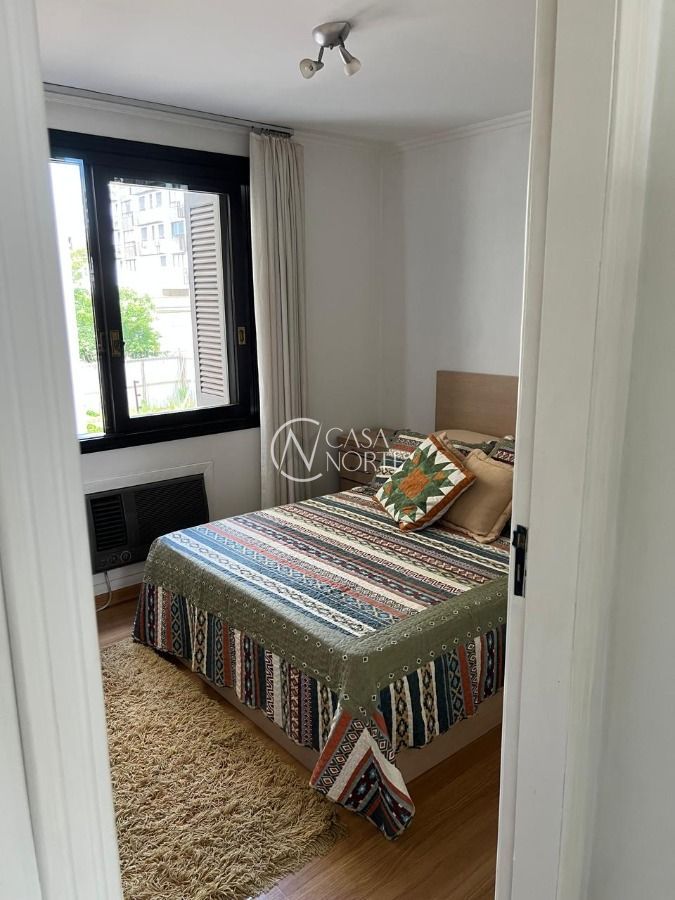 Apartamento à venda com 1 quarto, 41m², 1 suíte, 1 vaga, Rua Liberdade no bairro Rio Branco em Porto Alegre