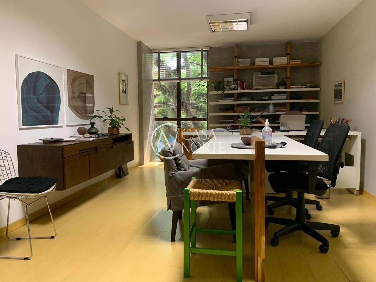 Sala Comercial à venda com 1 quarto, 35m², Rua Castro Alves no bairro Independência em Porto Alegre