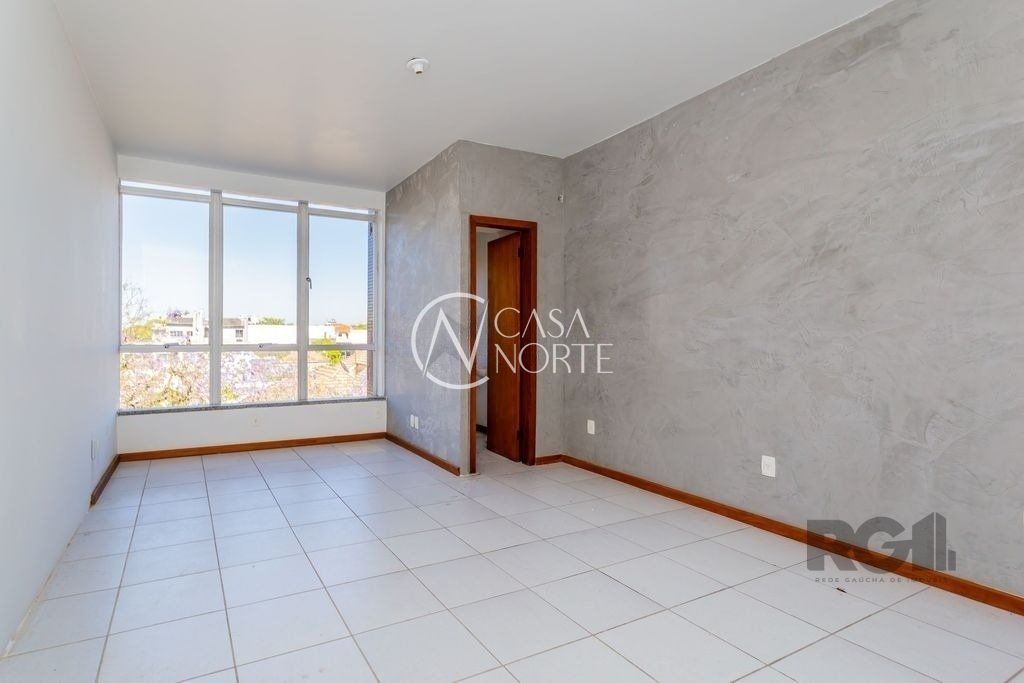 Sala Comercial à venda , 23m², Rua Félix da Cunha no bairro Floresta em Porto Alegre
