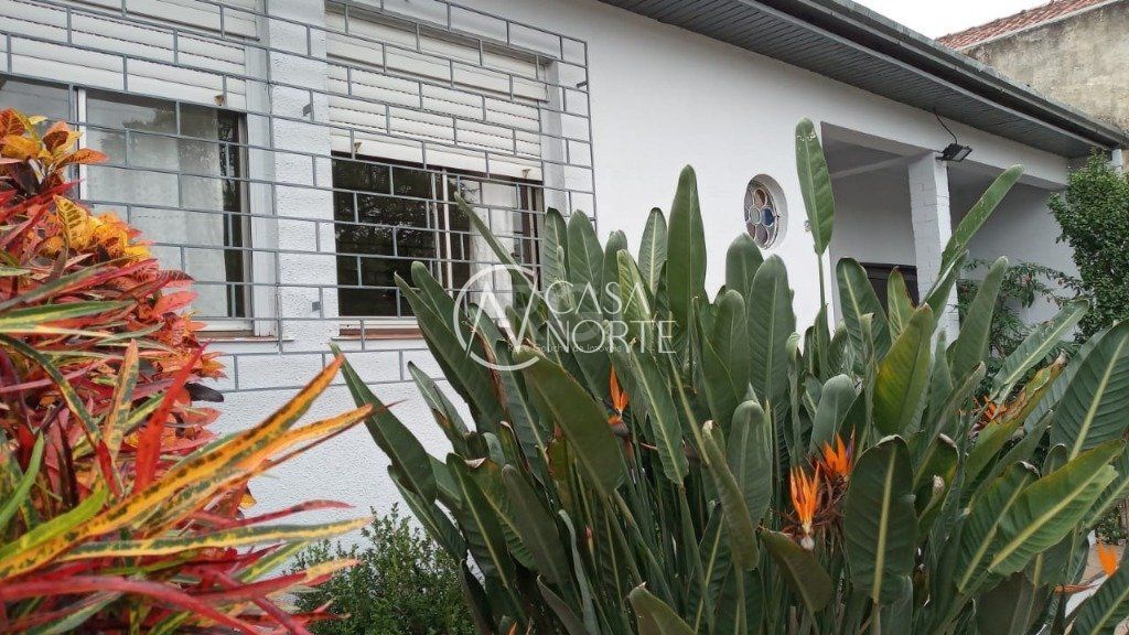 Casa à venda com 3 quartos, 174m², 1 suíte, 3 vagas, Avenida Alberto Pasqualini no bairro Jardim Sabará em Porto Alegre
