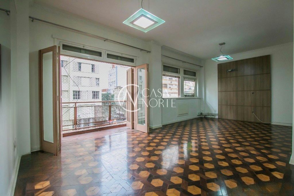 Apartamento à venda com 3 quartos, 159m², Rua Duque de Caxias no bairro Centro Histórico em Porto Alegre