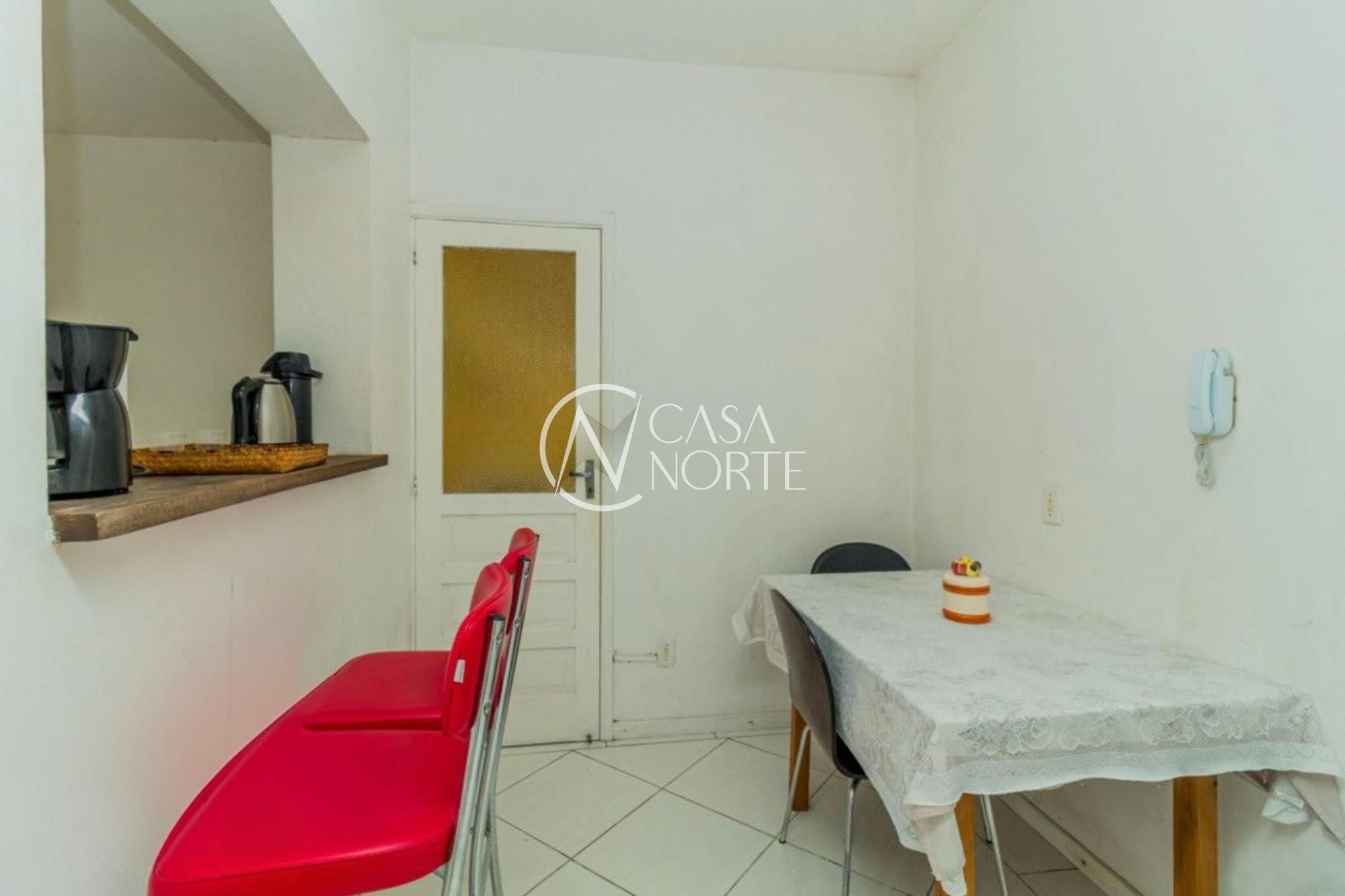 Apartamento Garden à venda com 1 quarto, 39m², Rua Chile no bairro Jardim Botânico em Porto Alegre