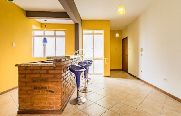 Apartamento à venda com 3 quartos, 88m², 1 suíte, 1 vaga, Rua Demétrio Ribeiro no bairro Centro Histórico em Porto Alegre