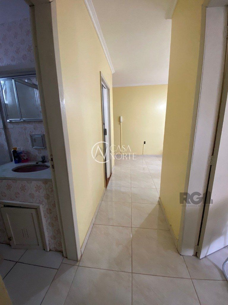 Apartamento à venda com 2 quartos, 52m², Avenida Teresópolis no bairro Teresópolis em Porto Alegre