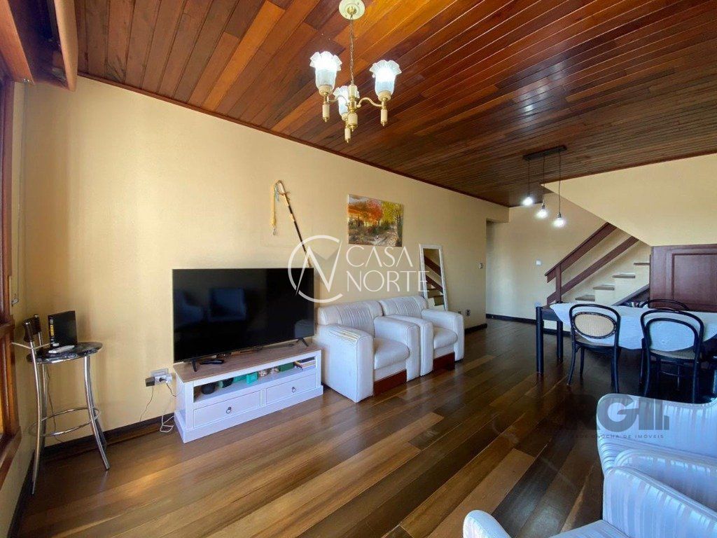 Apartamento à venda com 3 quartos, 226m², 1 suíte, 2 vagas, Avenida Getúlio Vargas no bairro Menino Deus em Porto Alegre