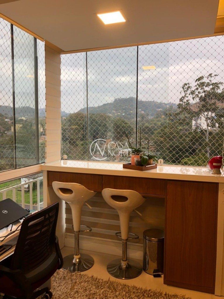 Apartamento à venda com 3 quartos, 75m², 1 suíte, 2 vagas, Rua Marechal Mesquita no bairro Teresópolis em Porto Alegre