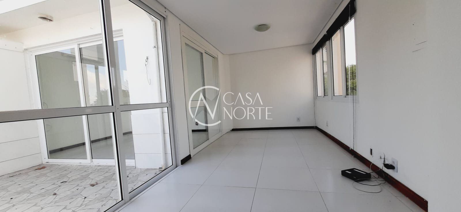 Cobertura à venda com 2 quartos, 96m², 1 vaga, Rua Demétrio Ribeiro no bairro Centro Histórico em Porto Alegre