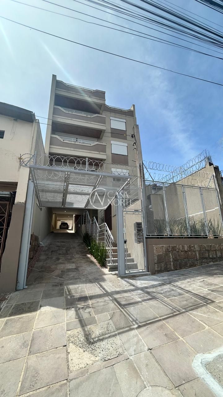 Cobertura à venda com 1 quarto, 115m², 1 vaga, Rua Oscar Schneider no bairro Medianeira em Porto Alegre