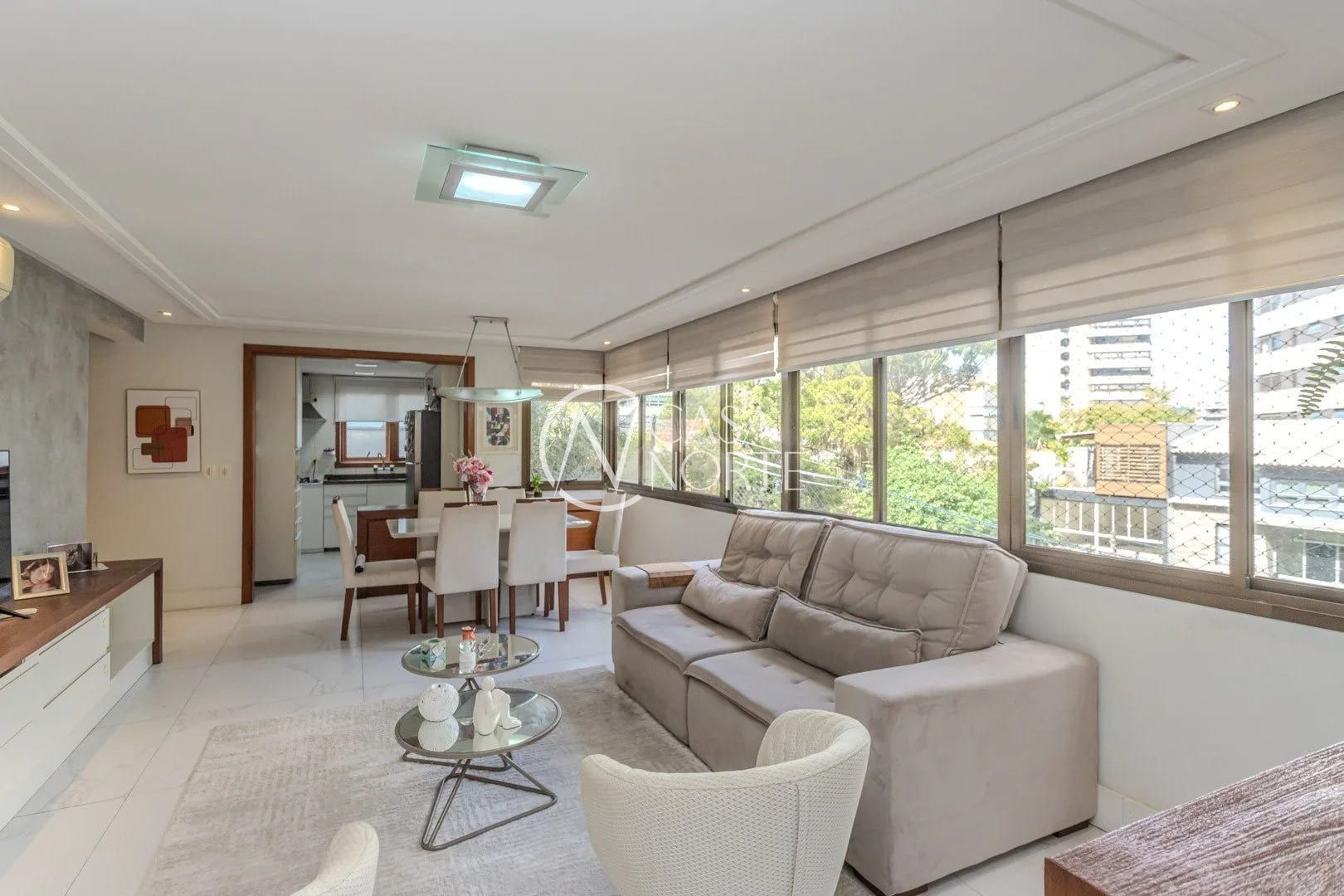 Apartamento à venda com 3 quartos, 103m², 1 suíte, 2 vagas, Avenida Palmeira no bairro Petrópolis em Porto Alegre