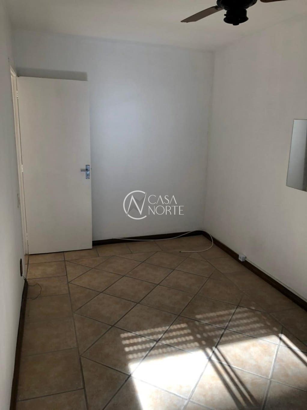 Apartamento à venda com 1 quarto, 41m², Avenida Wenceslau Escobar no bairro Tristeza em Porto Alegre