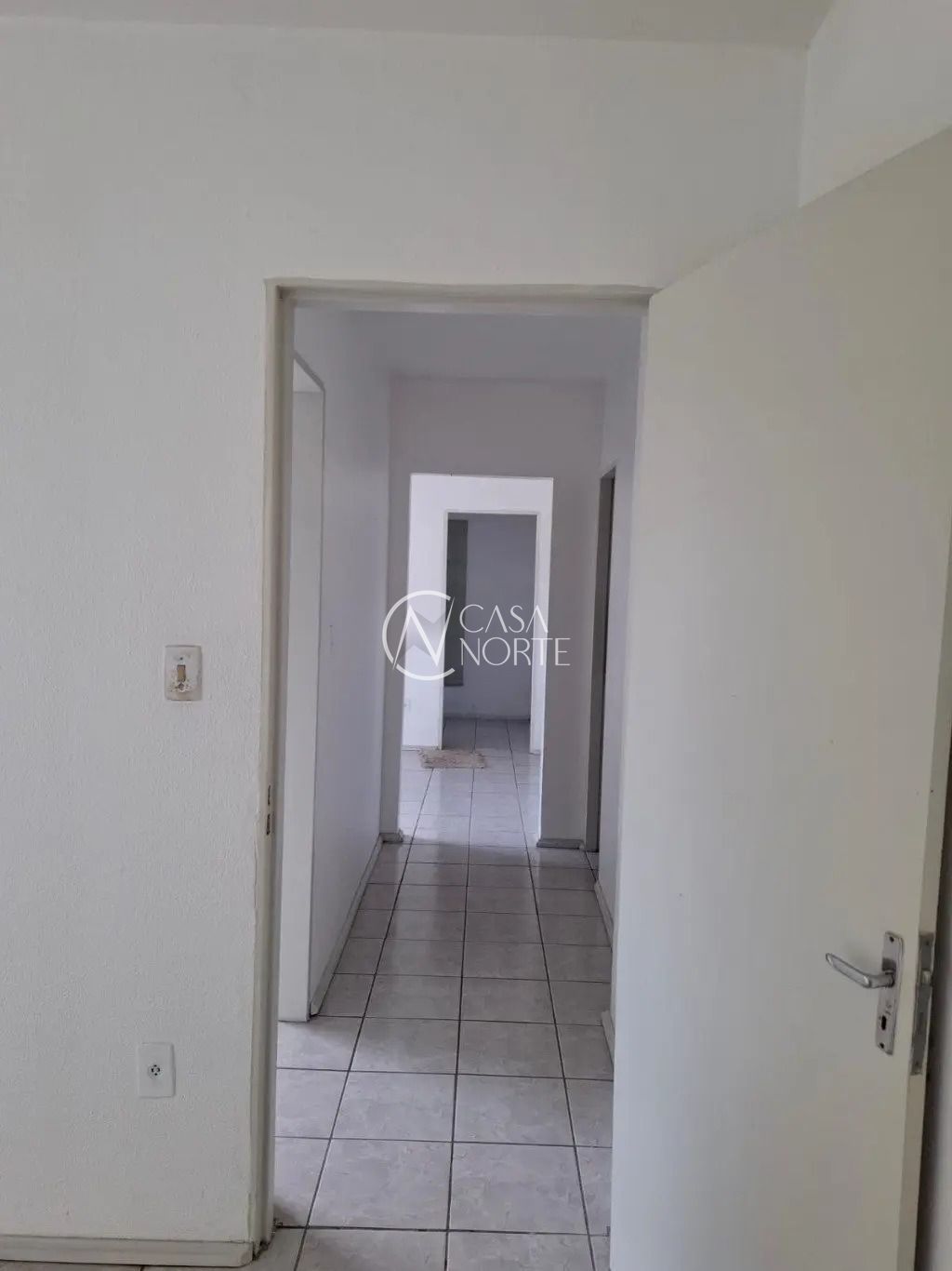 Apartamento à venda com 2 quartos, 46m², 1 vaga, Rua Padre Ângelo Corso no bairro Cavalhada em Porto Alegre