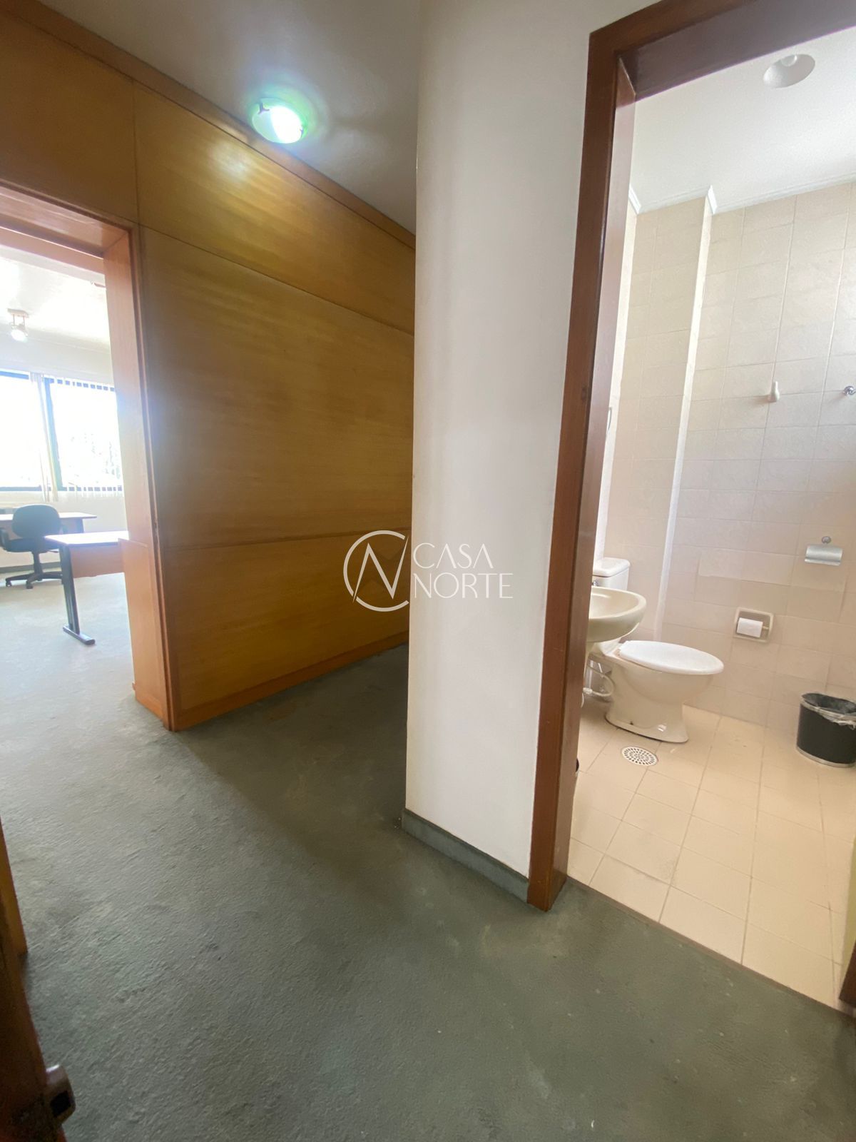 Sala Comercial à venda com 1 quarto, 26m², Avenida Teresópolis no bairro Teresópolis em Porto Alegre